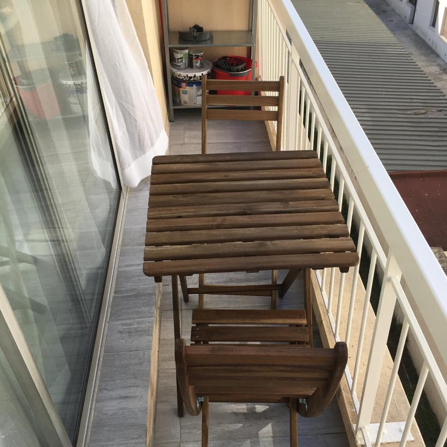 Studio Carre D'Or Situe A 50 M De La Plage Aparthotel Nizza Kültér fotó