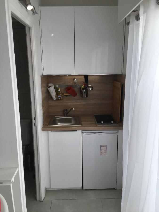 Studio Carre D'Or Situe A 50 M De La Plage Aparthotel Nizza Kültér fotó